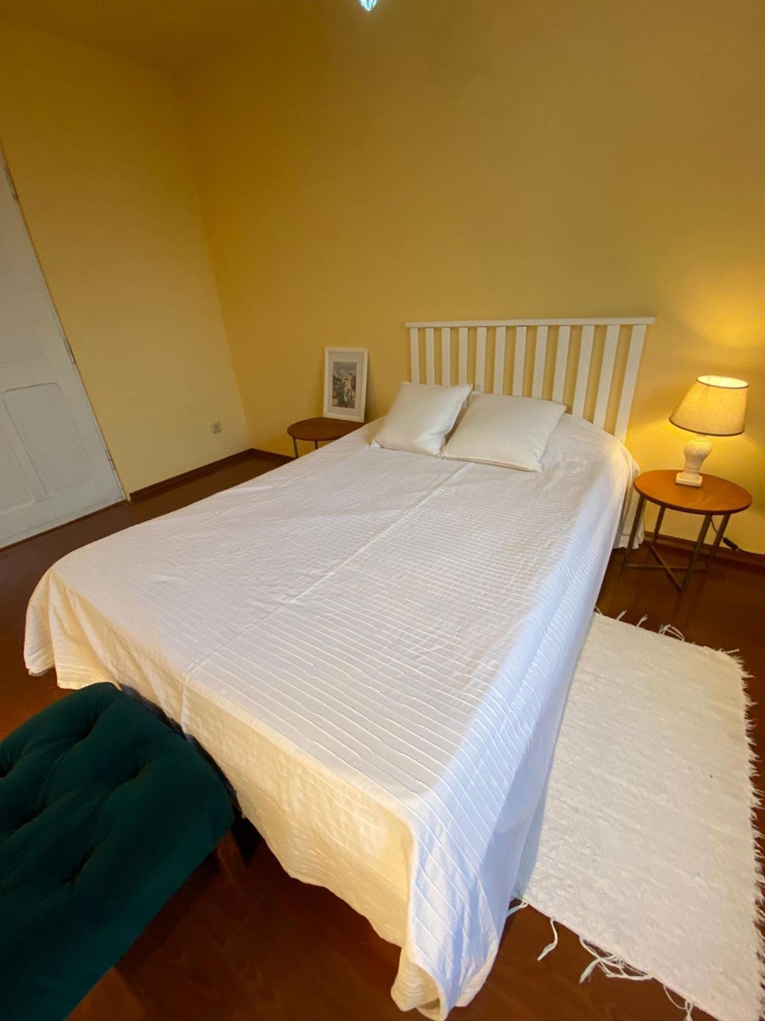 Cosy Bedroom For 2 With Balcony In A Family Villa Turnu Magurele Bagian luar foto